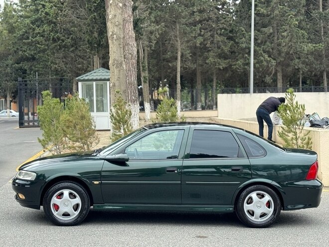 Opel Vectra 2000, 350,000 km - 1.6 l - Sumqayıt