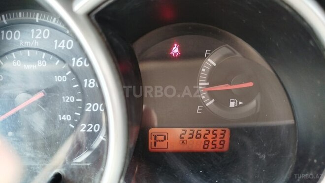 Nissan Tiida 2011, 236,253 km - 1.6 l - Bakı