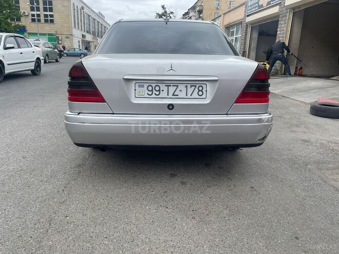 Mercedes C 200 1995, 322,000 km - 2.0 л - Bakı