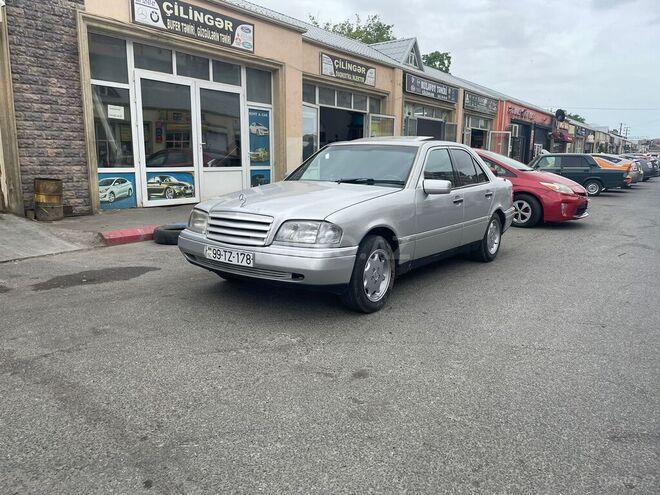 Mercedes C 200 1995, 322,000 km - 2.0 л - Bakı