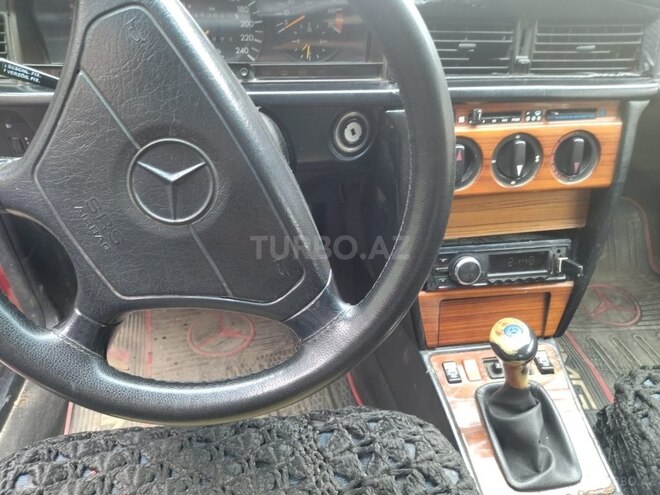 Mercedes 190 1993, 453,628 km - 2.6 l - Bakı