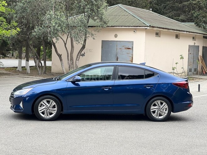 Hyundai Elantra 2019, 132,000 km - 2.0 l - Bakı