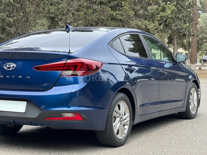 Hyundai Elantra 2019, 132,000 km - 2.0 l - Bakı