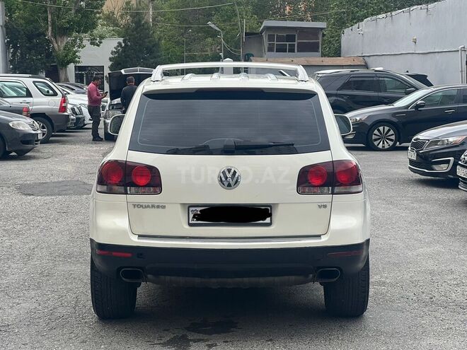 Volkswagen Touareg 2009, 196,000 km - 4.2 л - Bakı