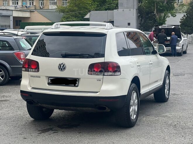Volkswagen Touareg 2009, 196,000 km - 4.2 л - Bakı