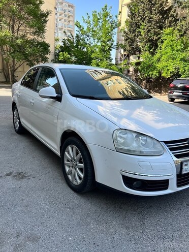 Volkswagen Jetta 2010, 179,000 km - 1.6 l - Bakı