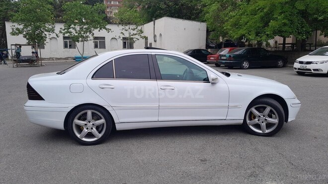Mercedes C 240 2002, 250,000 km - 2.6 l - Bakı
