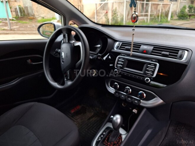 Kia Rio 2016, 112,850 km - 1.6 l - Gəncə