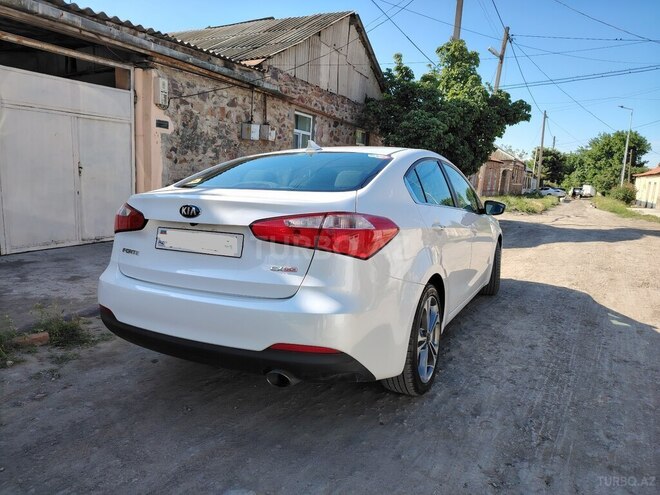 Kia Cerato 2015, 136,794 km - 2.0 l - Gəncə