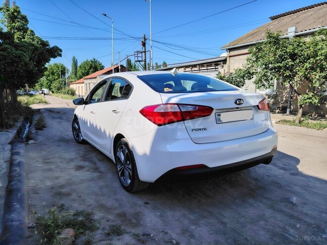 Kia Cerato 2015, 136,794 km - 2.0 l - Gəncə