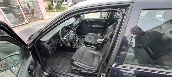 Opel Vectra 1999, 280,000 km - 2.0 l - Bakı