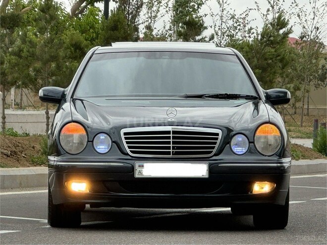 Mercedes E 240 2001, 292,000 km - 2.6 l - Bakı