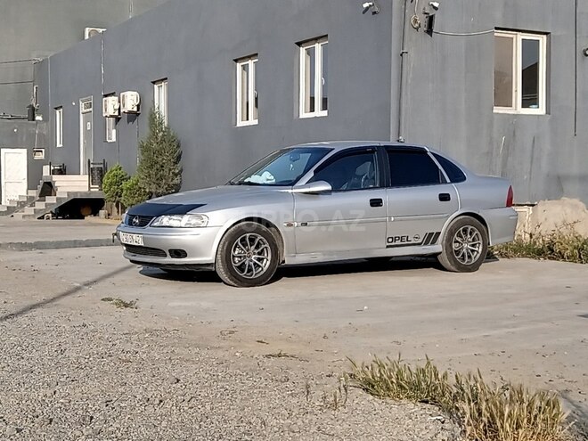 Opel Vectra 1998, 225,543 km - 1.8 l - Sumqayıt