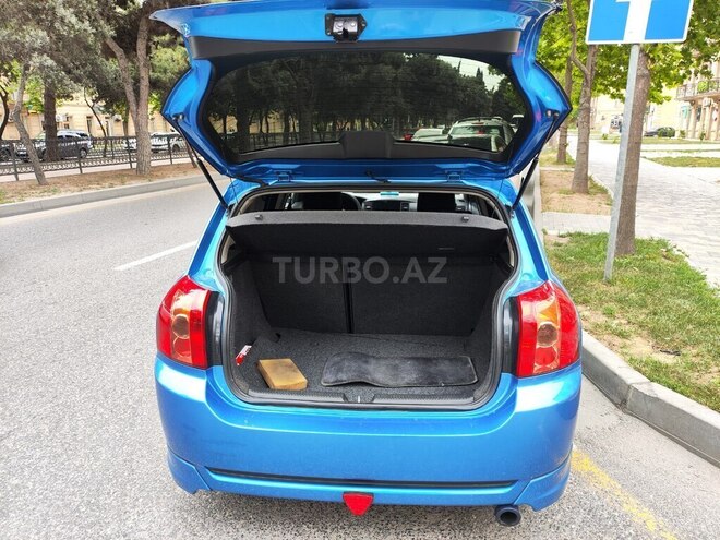 Toyota Corolla 2006, 131,000 km - 1.4 l - Bakı