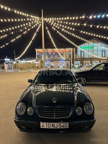 Mercedes E 240 2000, 335,000 km - 2.4 l - Bakı