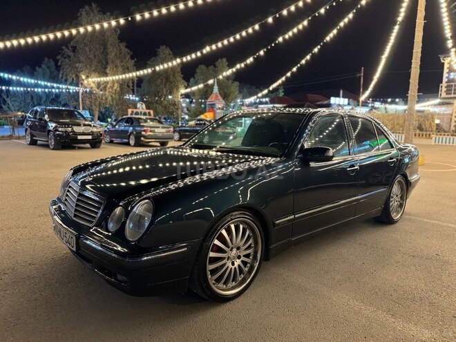 Mercedes E 240 2000, 335,000 km - 2.4 l - Bakı