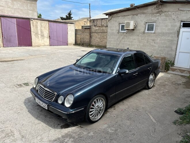 Mercedes E 240 2000, 335,000 km - 2.4 l - Bakı