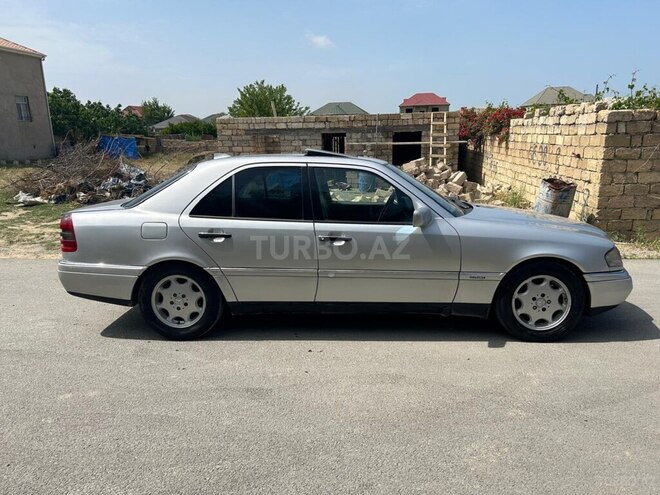 Mercedes C 250 1996, 698,000 km - 2.5 l - Xırdalan