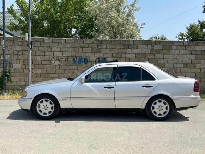 Mercedes C 250 1996, 698,000 km - 2.5 l - Xırdalan