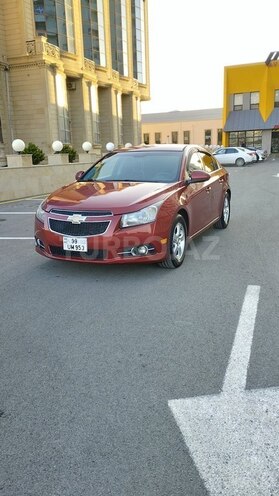 Chevrolet Cruze 2011, 145,300 km - 1.4 л - Qax