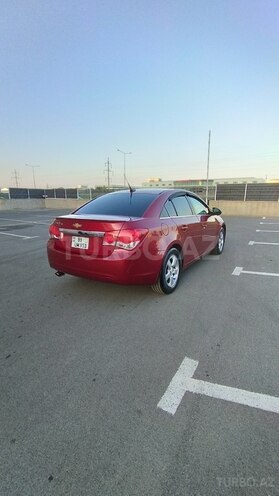 Chevrolet Cruze 2011, 145,300 km - 1.4 л - Qax