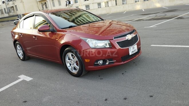 Chevrolet Cruze 2011, 145,300 km - 1.4 л - Qax