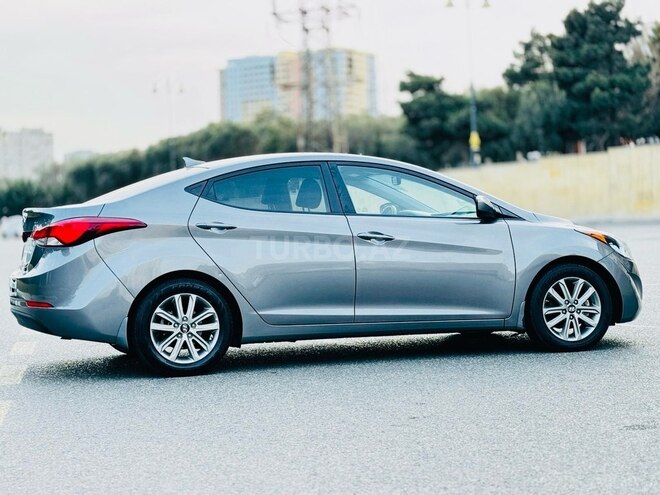 Hyundai Elantra 2015, 96,700 km - 1.8 l - Bakı