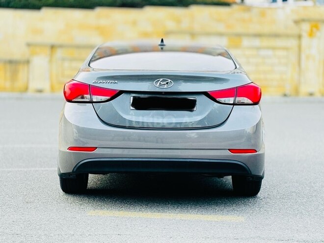 Hyundai Elantra 2015, 96,700 km - 1.8 l - Bakı