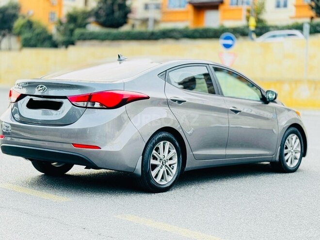 Hyundai Elantra 2015, 96,700 km - 1.8 l - Bakı