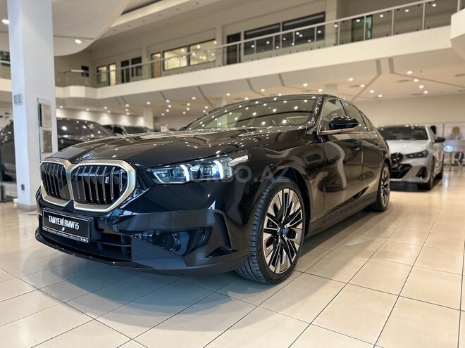 BMW i5