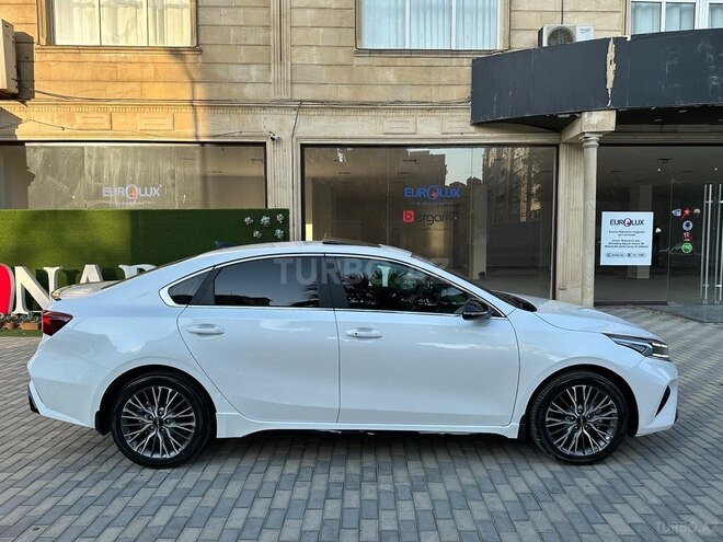 Kia Cerato 2022, 15,000 km - 2.0 л - Bakı
