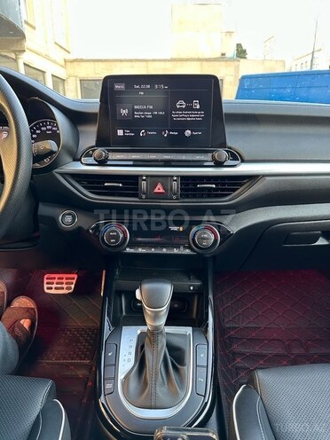 Kia Cerato 2022, 15,000 km - 2.0 л - Bakı