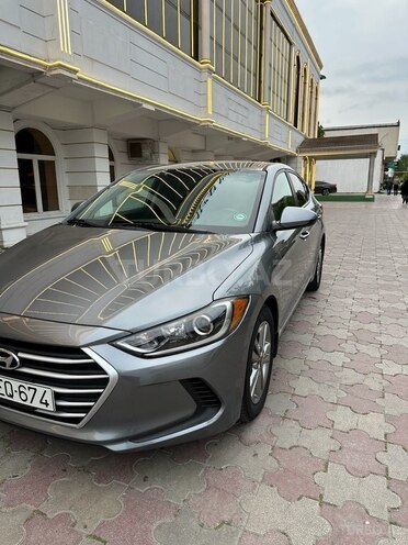 Hyundai Elantra 2018, 26,500 km - 2.0 l - Bakı