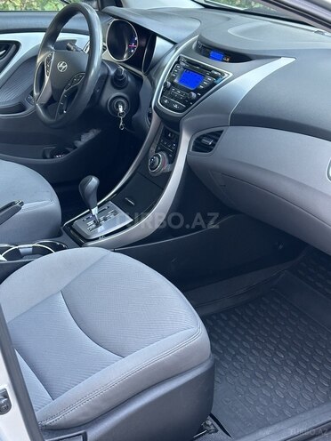 Hyundai Elantra 2014, 124,768 km - 1.8 l - Gəncə