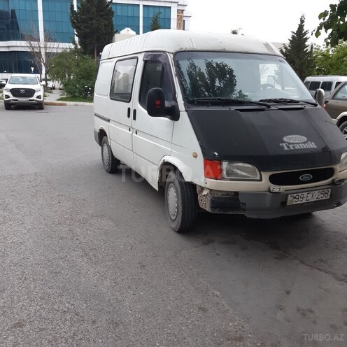 Ford Transit 1999, 266,000 km - 2.5 l - Sumqayıt