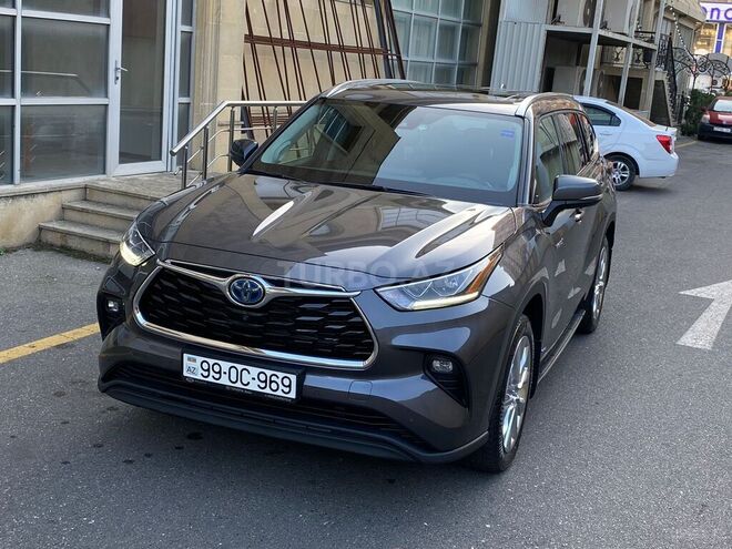 Toyota Highlander 2021, 49,890 km - 2.5 l - Bakı