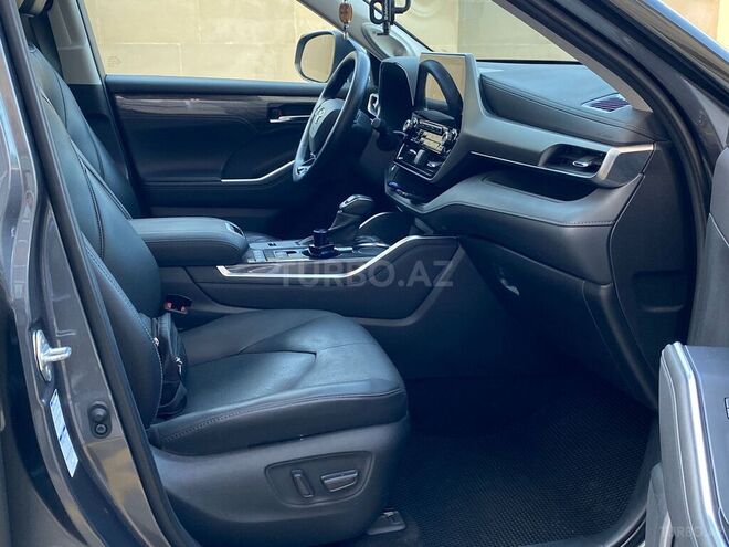 Toyota Highlander 2021, 49,890 km - 2.5 l - Bakı