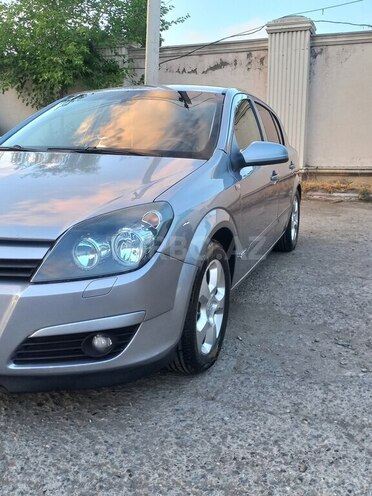 Opel Astra 2004, 324,500 km - 1.6 l - Mingəçevir