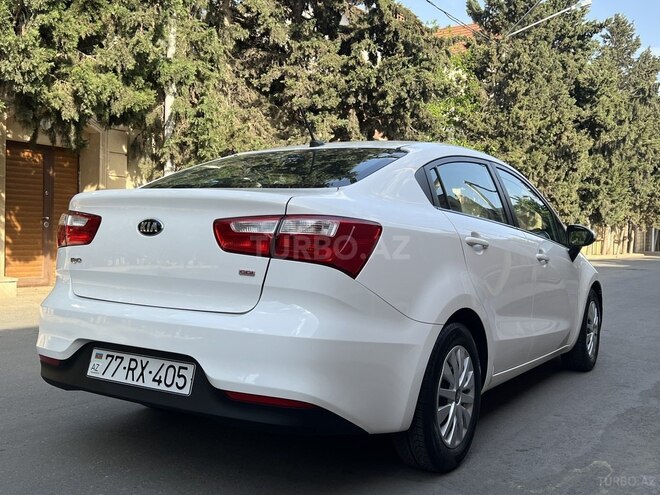 Kia Rio 2015, 133,000 km - 1.6 л - Bakı