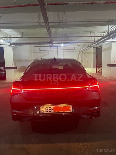 Hyundai Elantra 2022, 18,000 km - 1.6 l - Bakı