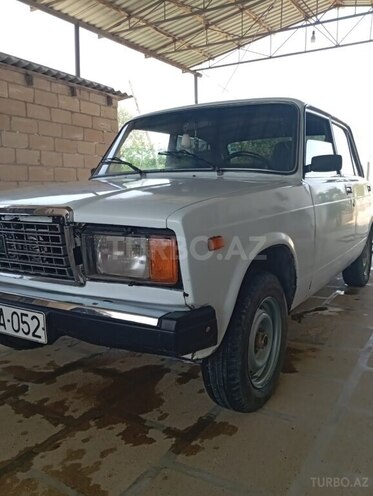 LADA (VAZ) 2107 2003, 99,582 km - 1.6 l - Salyan