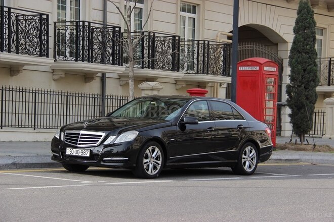 Mercedes E 220 d 2011, 322,000 km - 2.2 l - Bakı