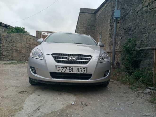 Kia Ceed 2008, 330,000 km - 1.6 л - Bakı