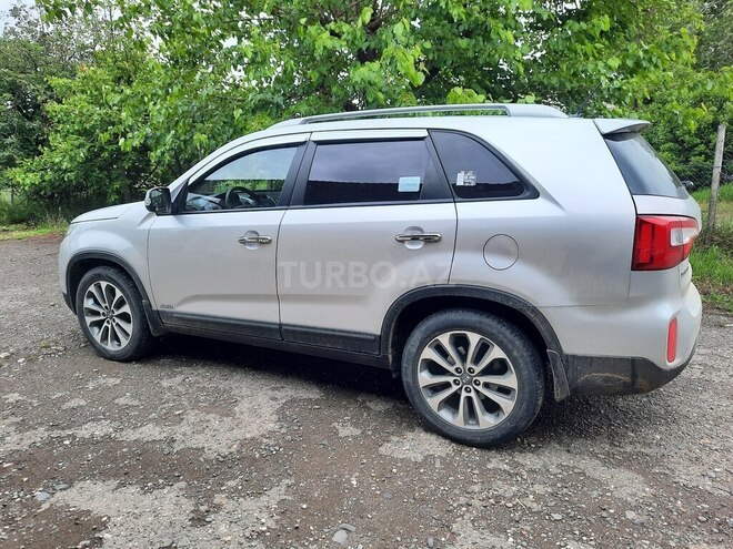 Kia Sorento 2014, 200,000 km - 2.0 l - Tovuz