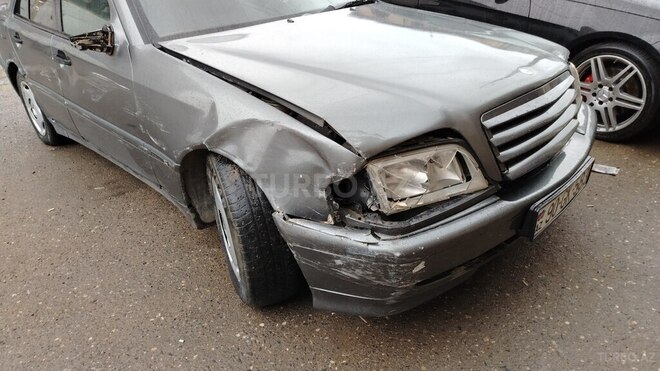 Mercedes C 180 1995, 450,000 km - 1.8 l - Xırdalan