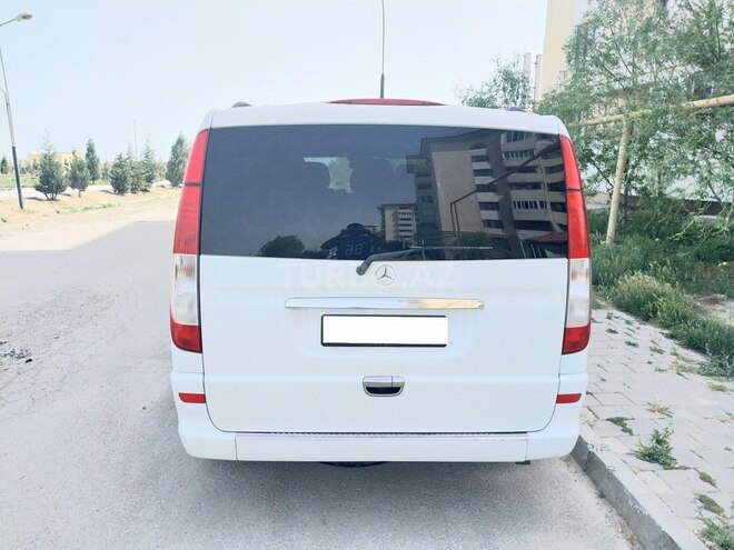 Mercedes Vito 115 2010, 241,000 km - 2.2 л - Bakı