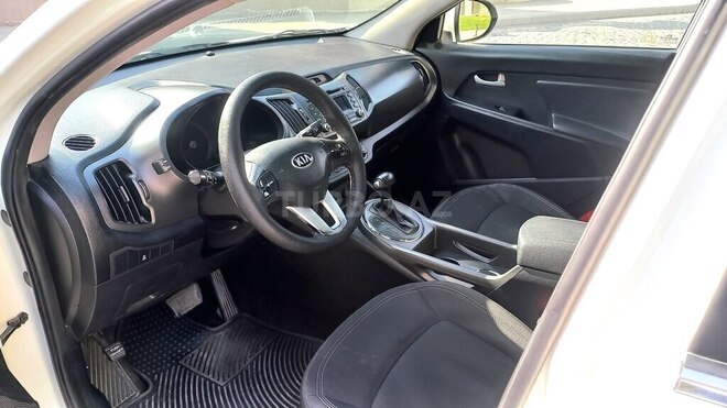 Kia Sportage 2013, 168,000 km - 2.0 l - Bakı