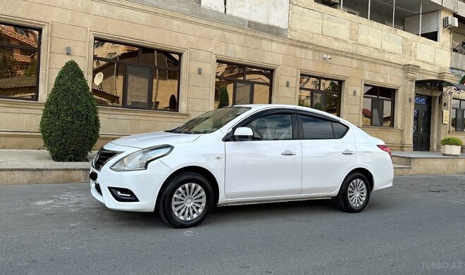 Nissan Sunny 2015, 67,000 km - 1.2 l - Bakı