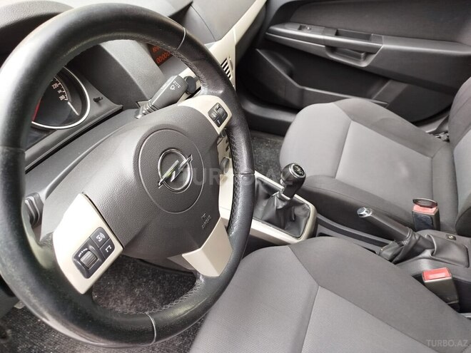 Opel Astra 2008, 195,000 km - 1.4 l - Bakı