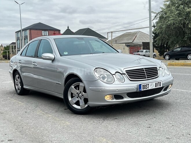 Mercedes E 270